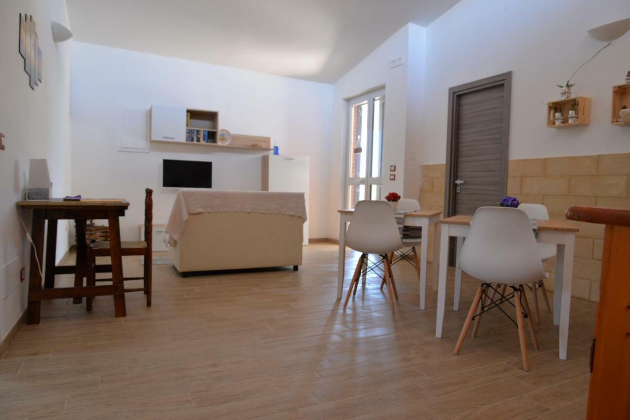 B&B Lara Santola Κοράτο Εξωτερικό φωτογραφία